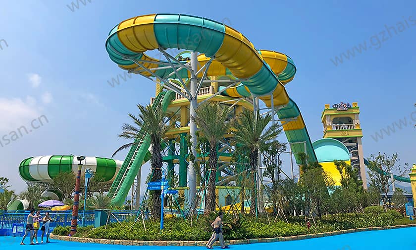 浙江宁波大目湾阿拉的海水上乐园冲天回旋&巨兽碗 浙江宁波大目湾阿拉的海水上乐园冲天回旋&巨兽碗